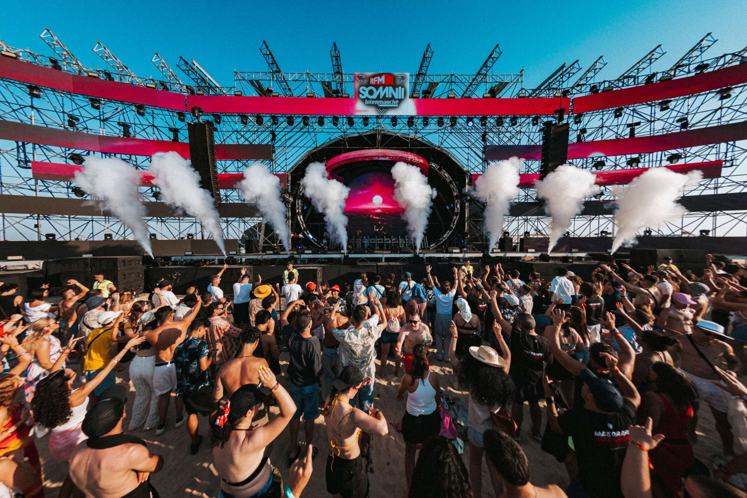 RFM SOMNII 2025 Palco