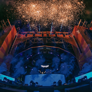 Solaris-Sunset-Empire-06