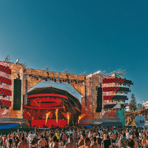 Solaris-Sunset-Empire-05